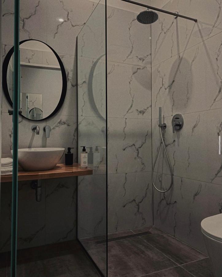 Merly Hotel Përmet Zewnętrze zdjęcie